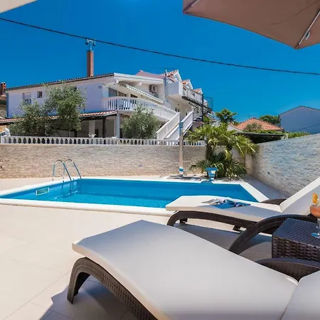 Ml דירה פאקוסטאן